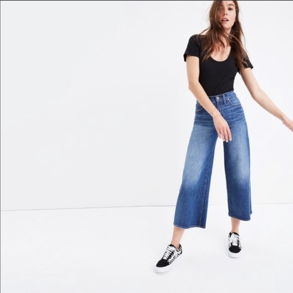 Madewell Wide Leg Cropped Jeans - Picture 3 of 8